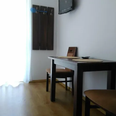 ホームステイ U Bobasow