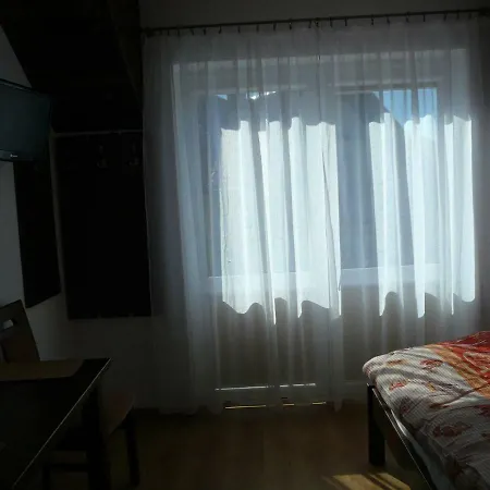 U Bobasow ホームステイ *